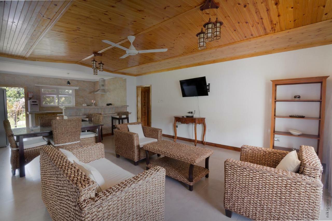 Flora's Self Catering Apartamento