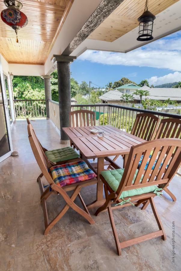 Flora's Self Catering *